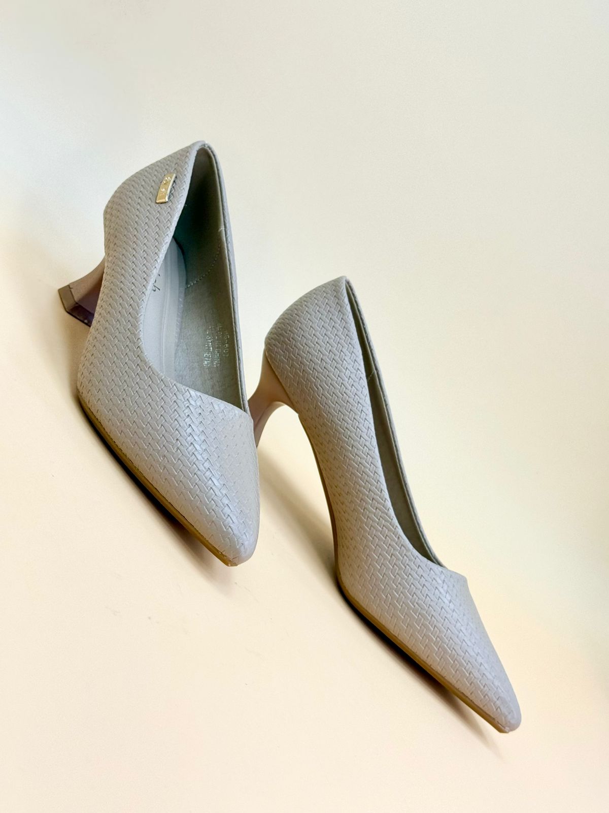 WOMEN SHOES HEELS W896