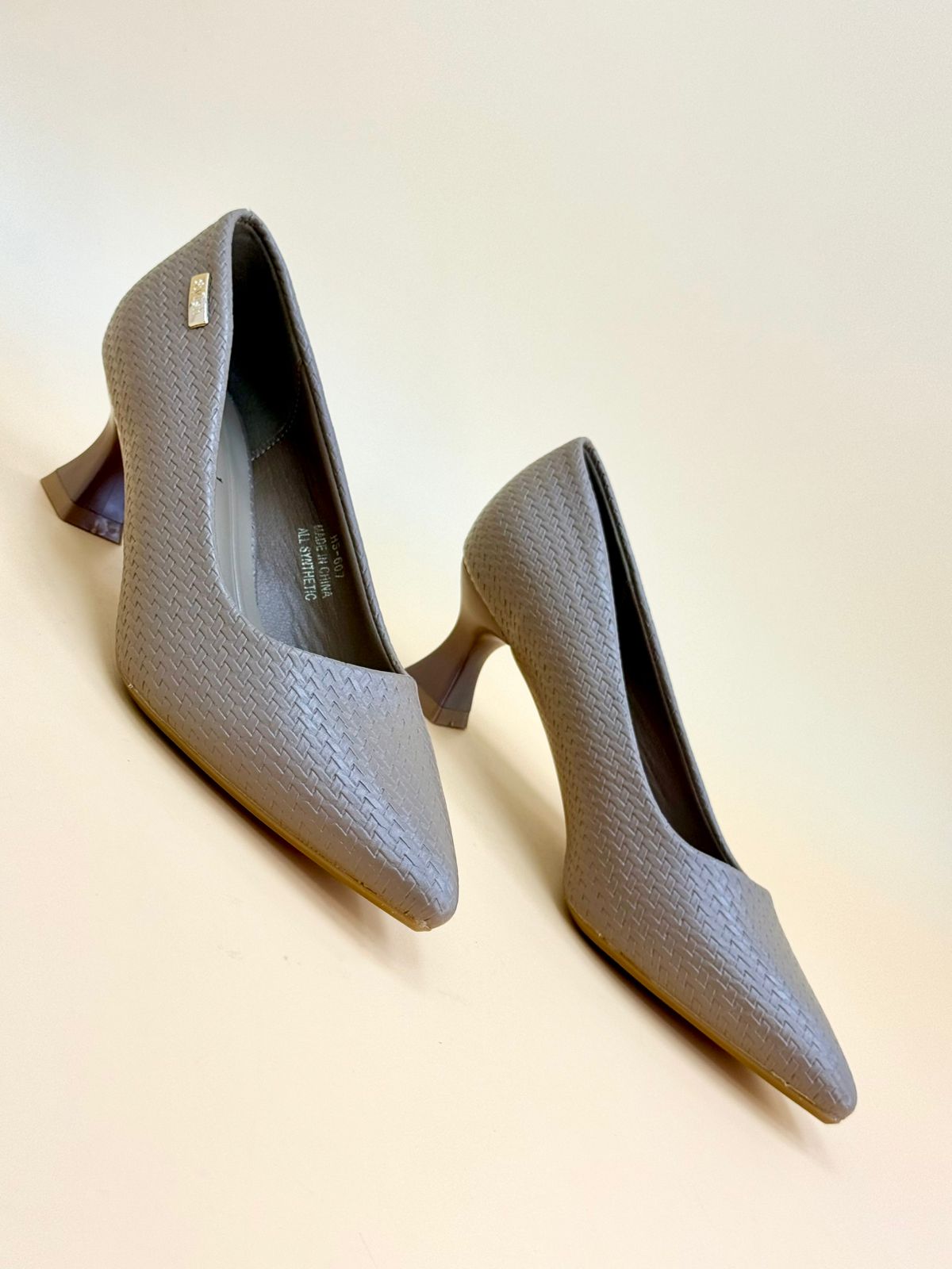 WOMEN SHOES HEELS W896