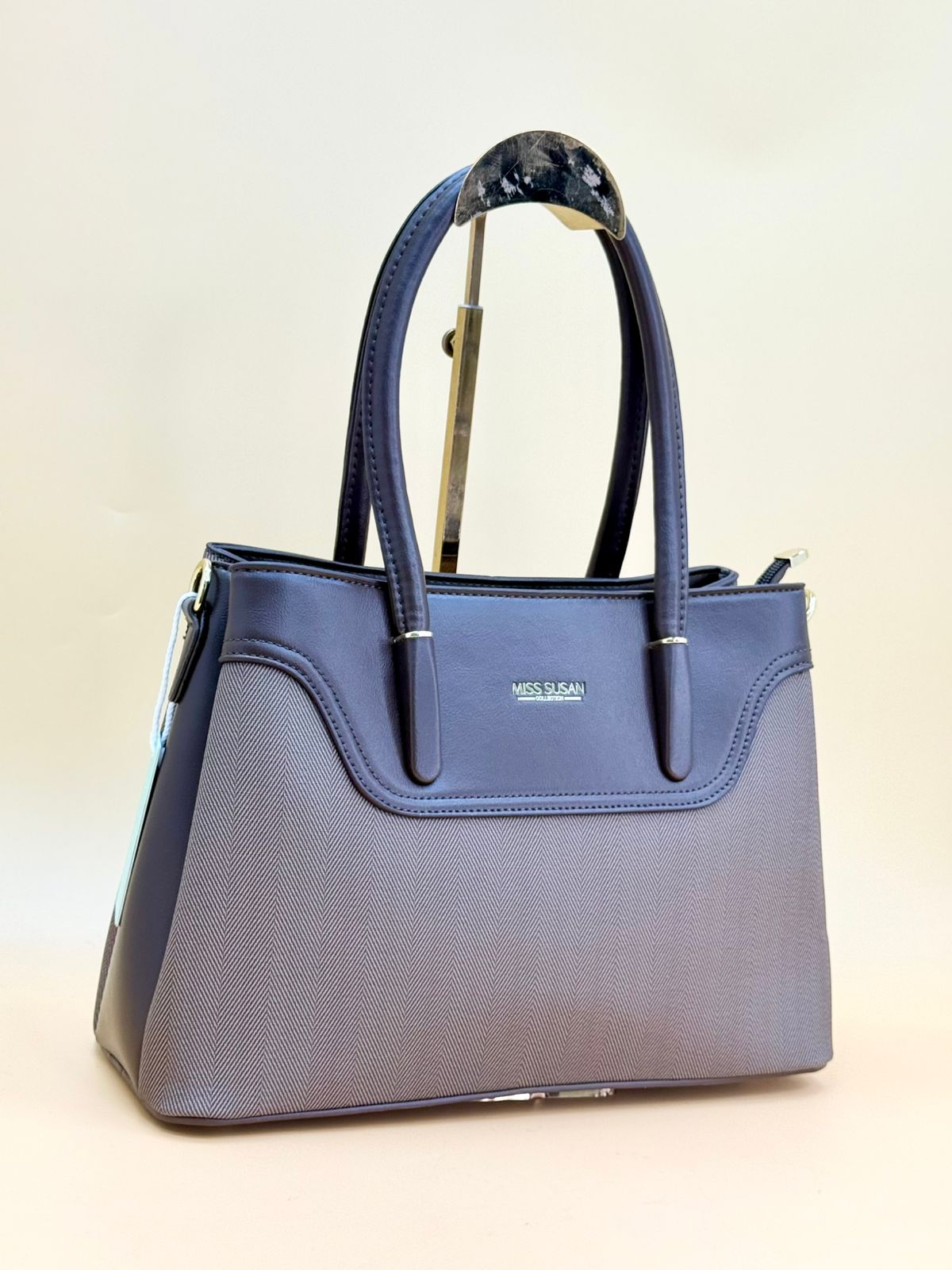 NEW 2026 ,  WOMEN HANDBAGS B68