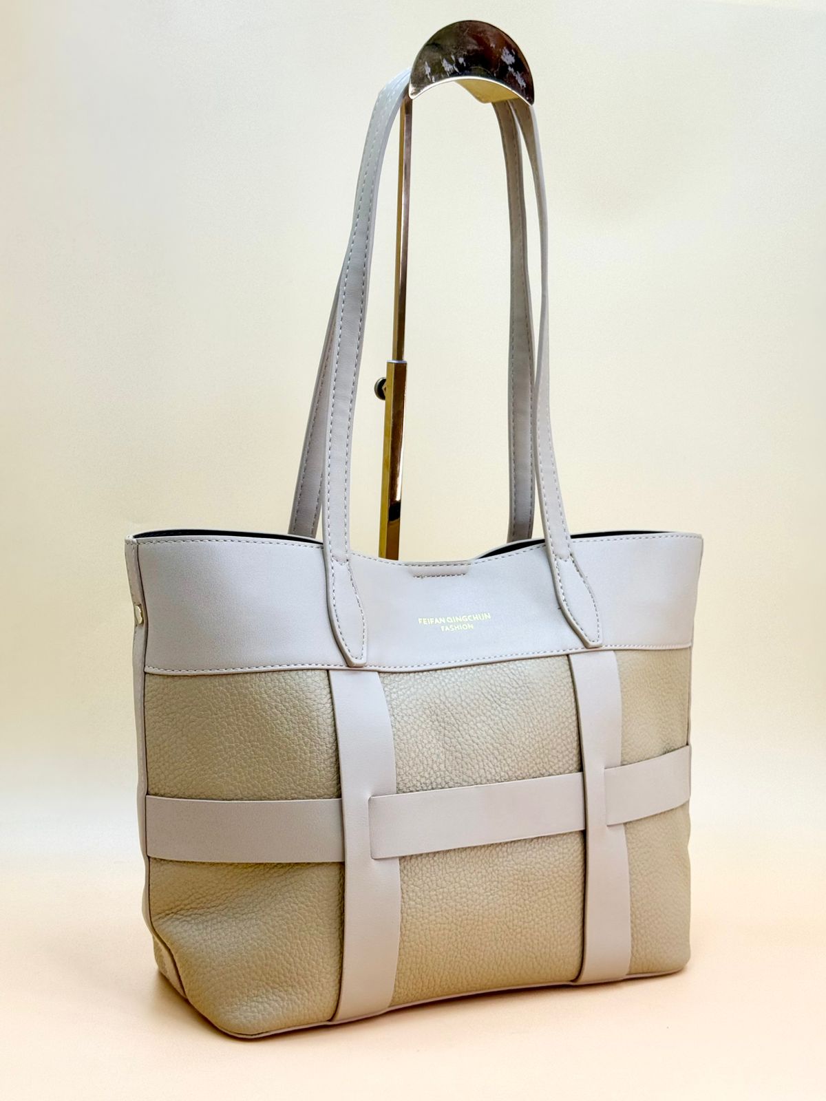 NEW 2026 ,  WOMEN HANDBAGS B57