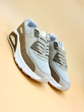 NEW , WOMEN SHOES W931