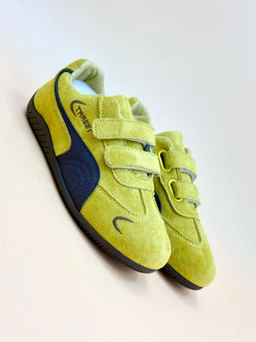 NEW ,  KIDS SHOES SIZE FROM 30 TO 35 K117