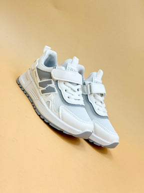 NEW ,  KIDS SHOES SIZE FROM 26 TO 37 K109