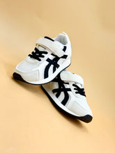 NEW ,  KIDS SHOES SIZE FROM 25 TO 36 K39
