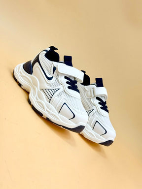 NEW ,  KIDS SHOES SIZE FROM 25 TO 36 K33