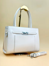 NEW 2026 ,  WOMEN HANDBAGS B117