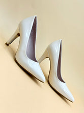 WOMEN SHOES HEELS W922