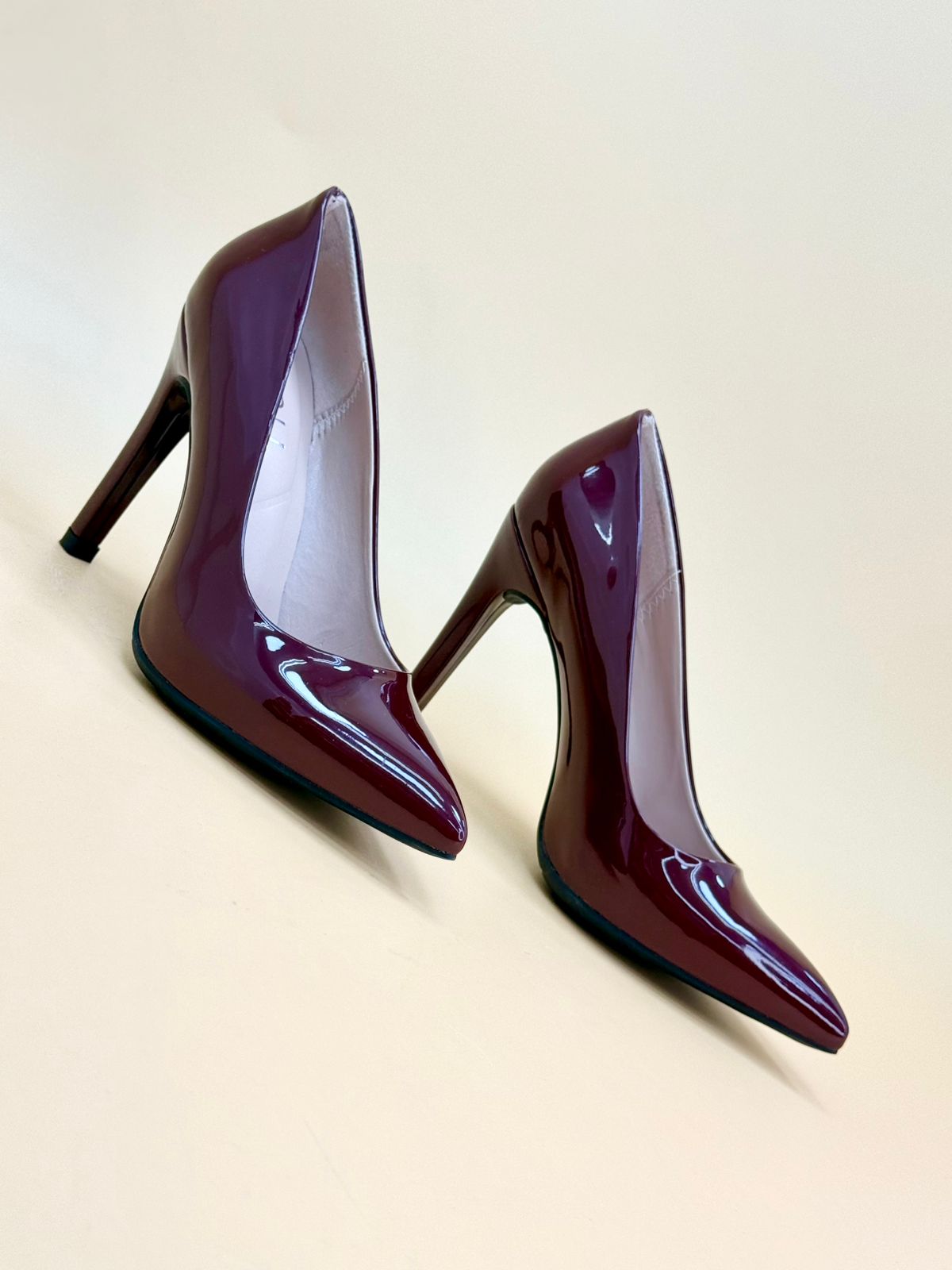 WOMEN SHOES HEELS W925