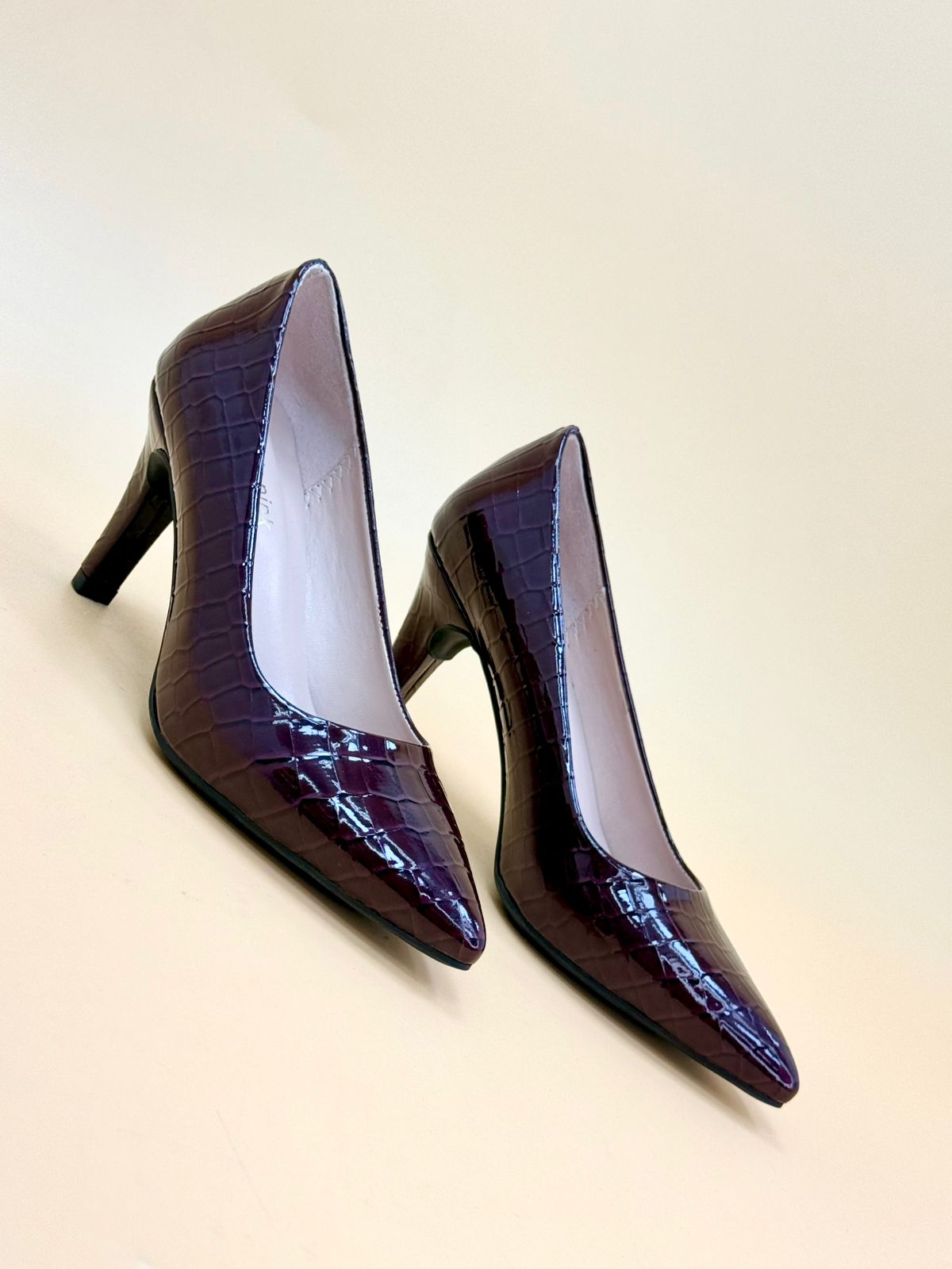 WOMEN SHOES HEELS W180