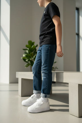 NEW ,  KIDS SHOES SIZE FROM 25 TO 36 K121