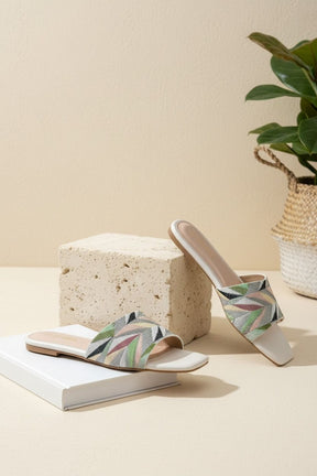 WOMEN SLIPPERS S17