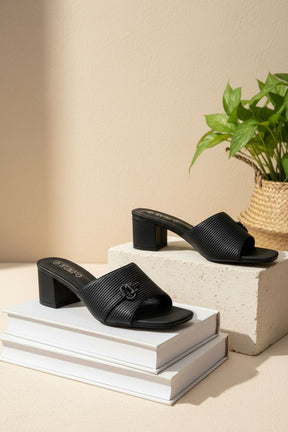 NEW ,  WOMEN SLIPPERS W949