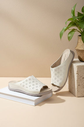 NEW ,  WOMEN SLIPPERS W966