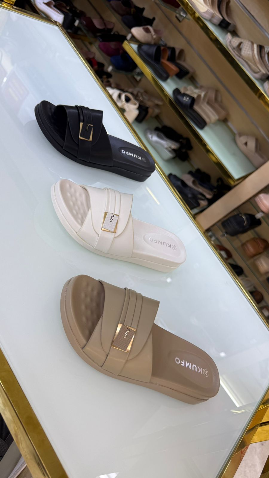 NEW ,  WOMEN SLIPPERS W960