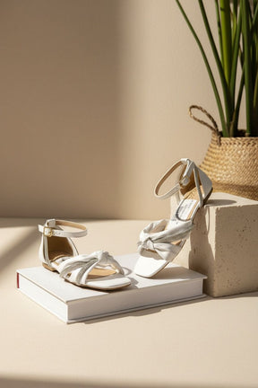 NEW ,  KIDS SHOES SIZE FROM 25 TO 36 K290