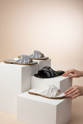 WOMEN SLIPPERS S34