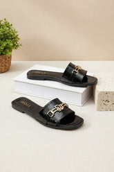 WOMEN SLIPPERS S37
