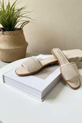 WOMEN SLIPPERS S39
