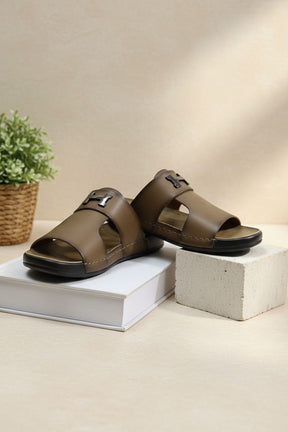 MEN SLIPPER MADE IN CHINA M607