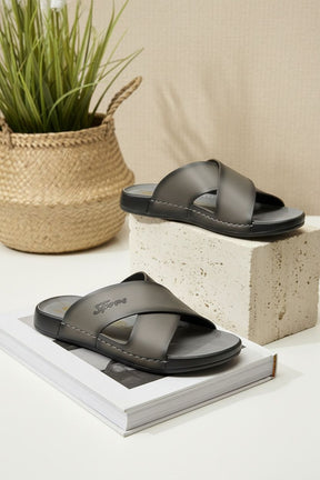 MEN SLIPPER MADE IN CHINA M606