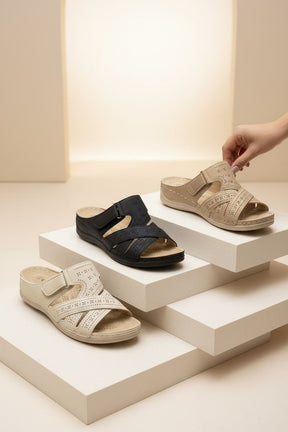 NEW ,  WOMEN SLIPPERS W925