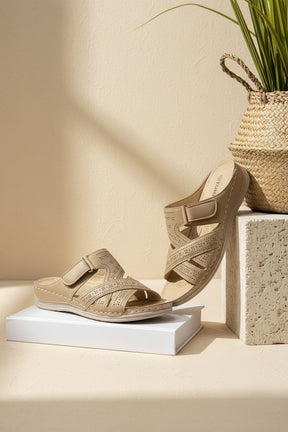 NEW ,  WOMEN SLIPPERS W925