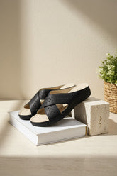 NEW ,  WOMEN SLIPPERS W928