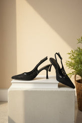 NEW ,  WOMEN SHOES HEELS W975