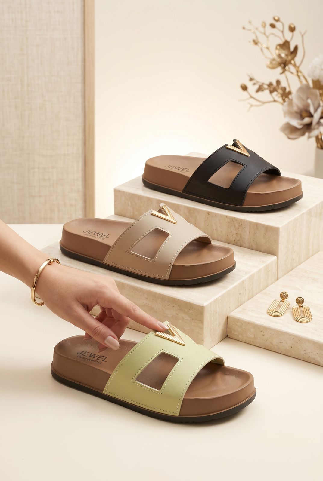 WOMEN SLIPPERS S56