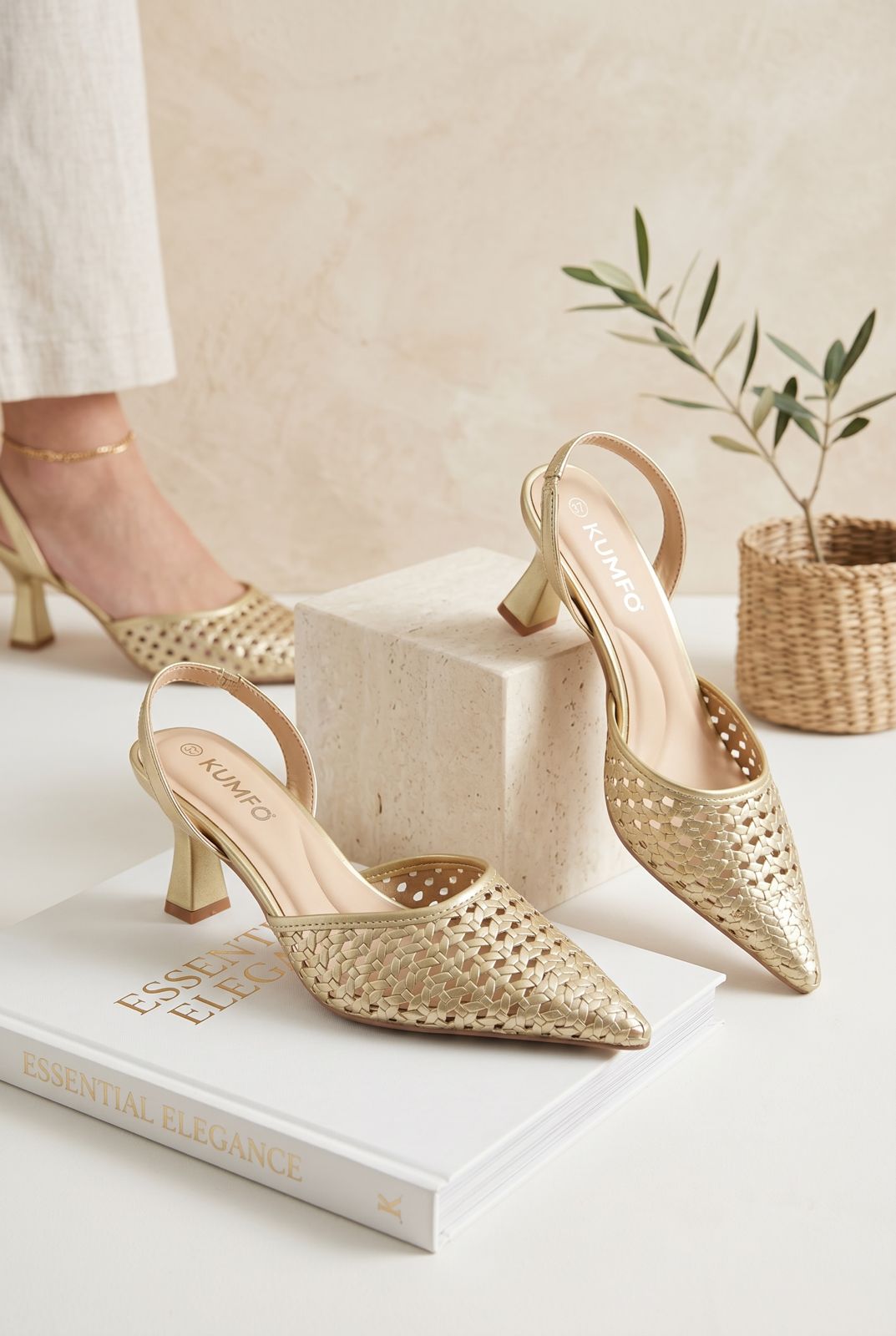 WOMEN SHOSE W4304