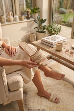 WOMEN SLIPPERS S10