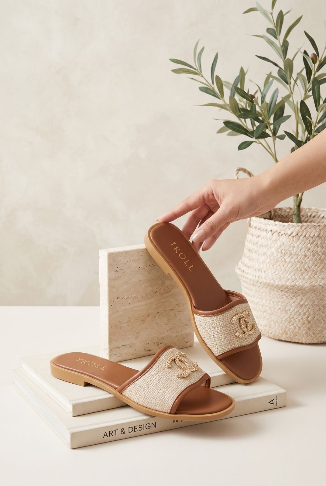 WOMEN SLIPPERS S14