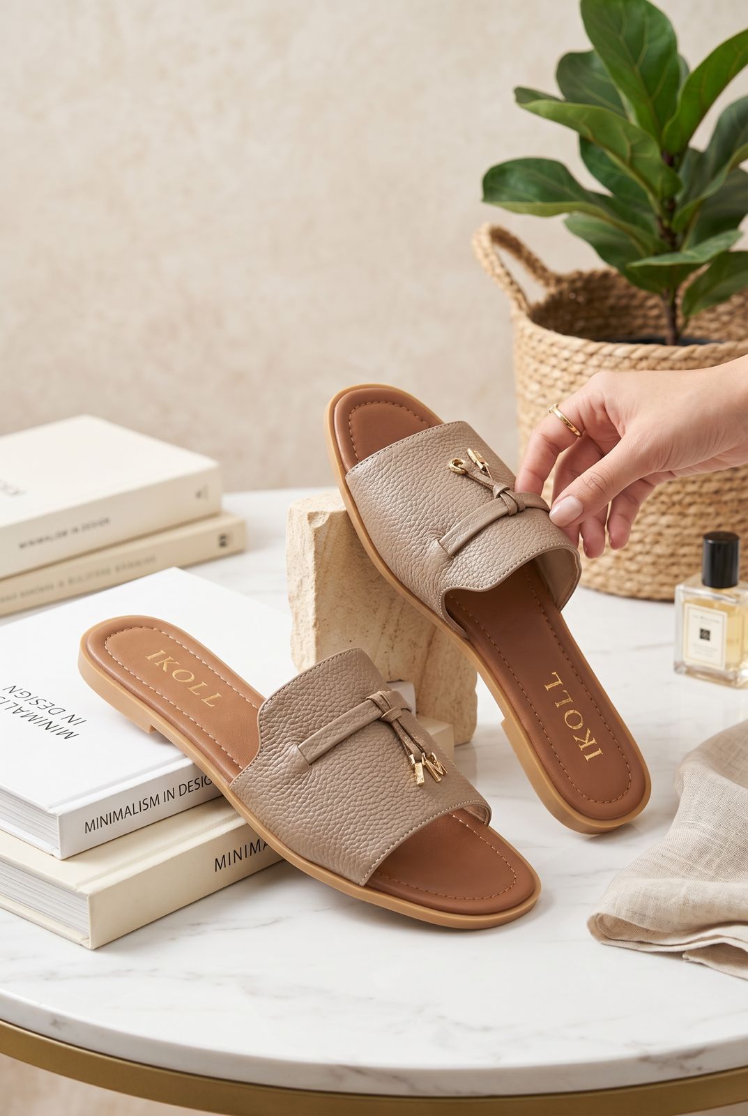 WOMEN SLIPPERS S11
