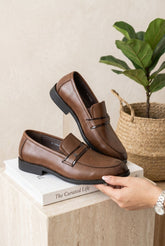 NEW ,  MEN SHOES  M641 , MADE IN CHINA