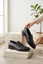 NEW ,  MEN SHOES  M641 , MADE IN CHINA