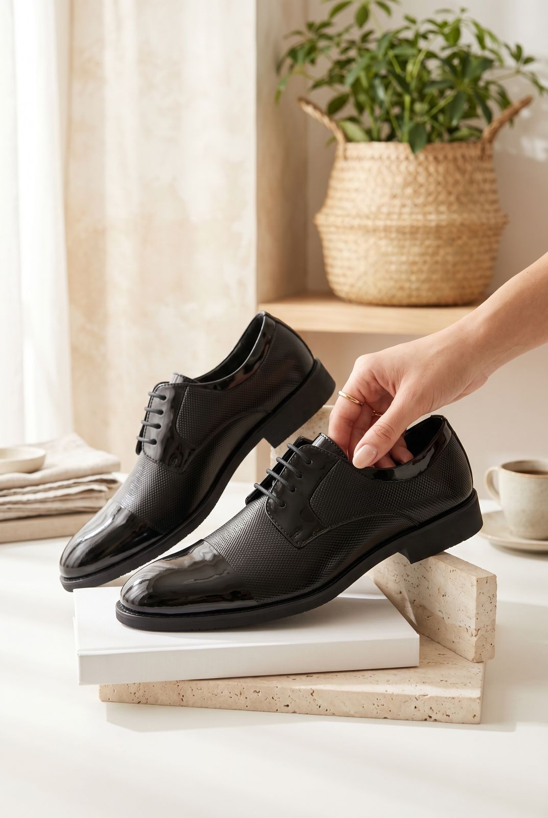 NEW , MEN SHOES SIZE FROM 45 TO 48 M636 , MADE IN CHINA