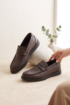 NEW ,  MEN SHOES  M642 , MADE IN CHINA