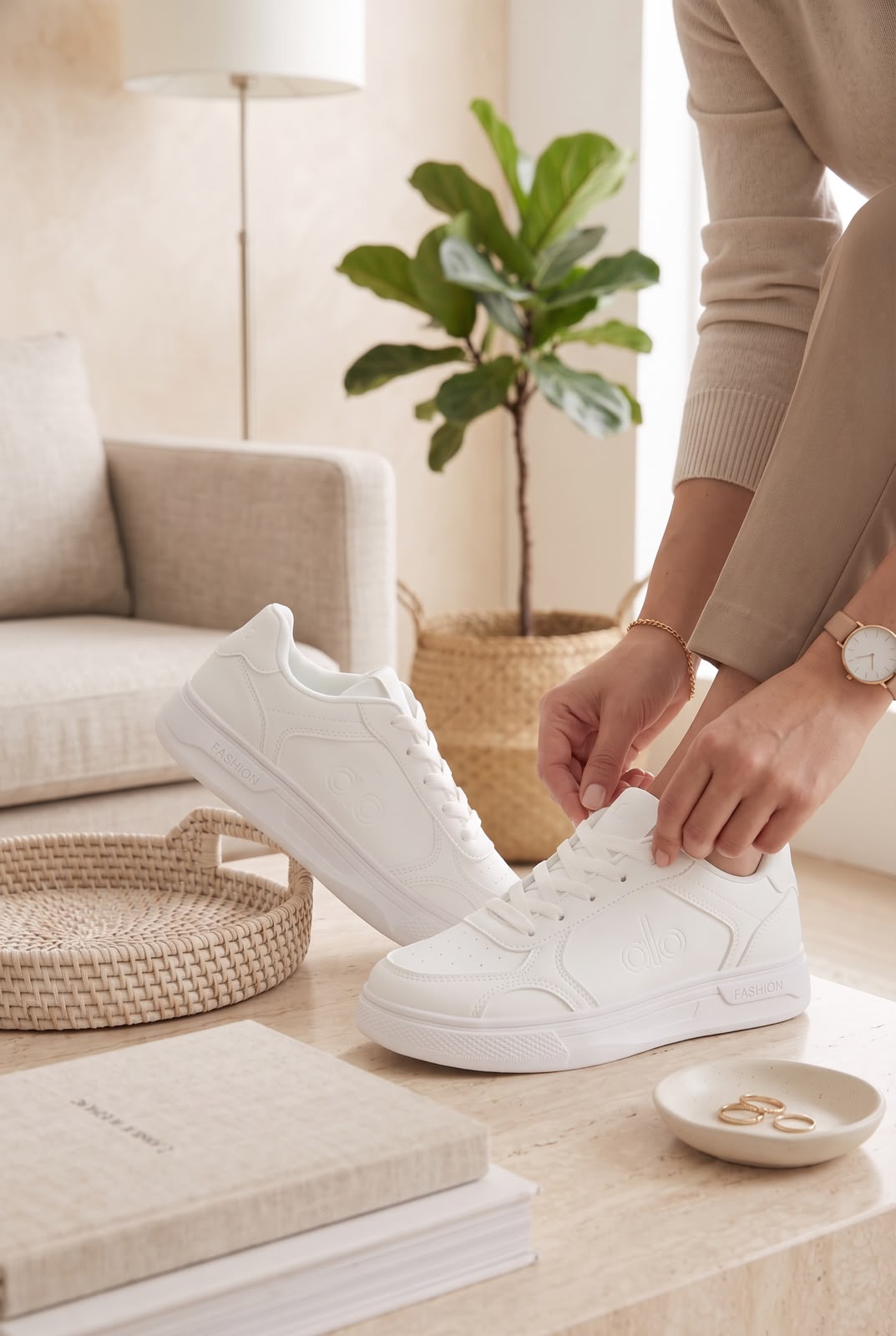 WOMEN SHOSE W547