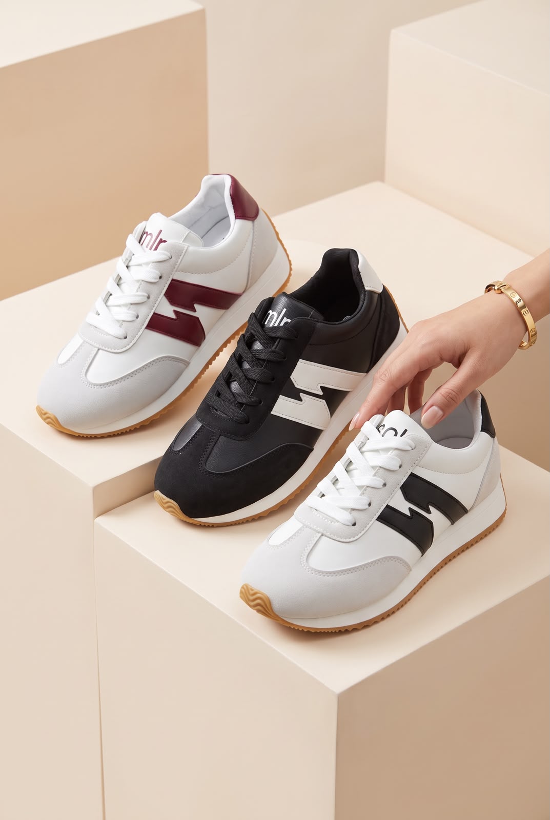 WOMEN SHOSE W556