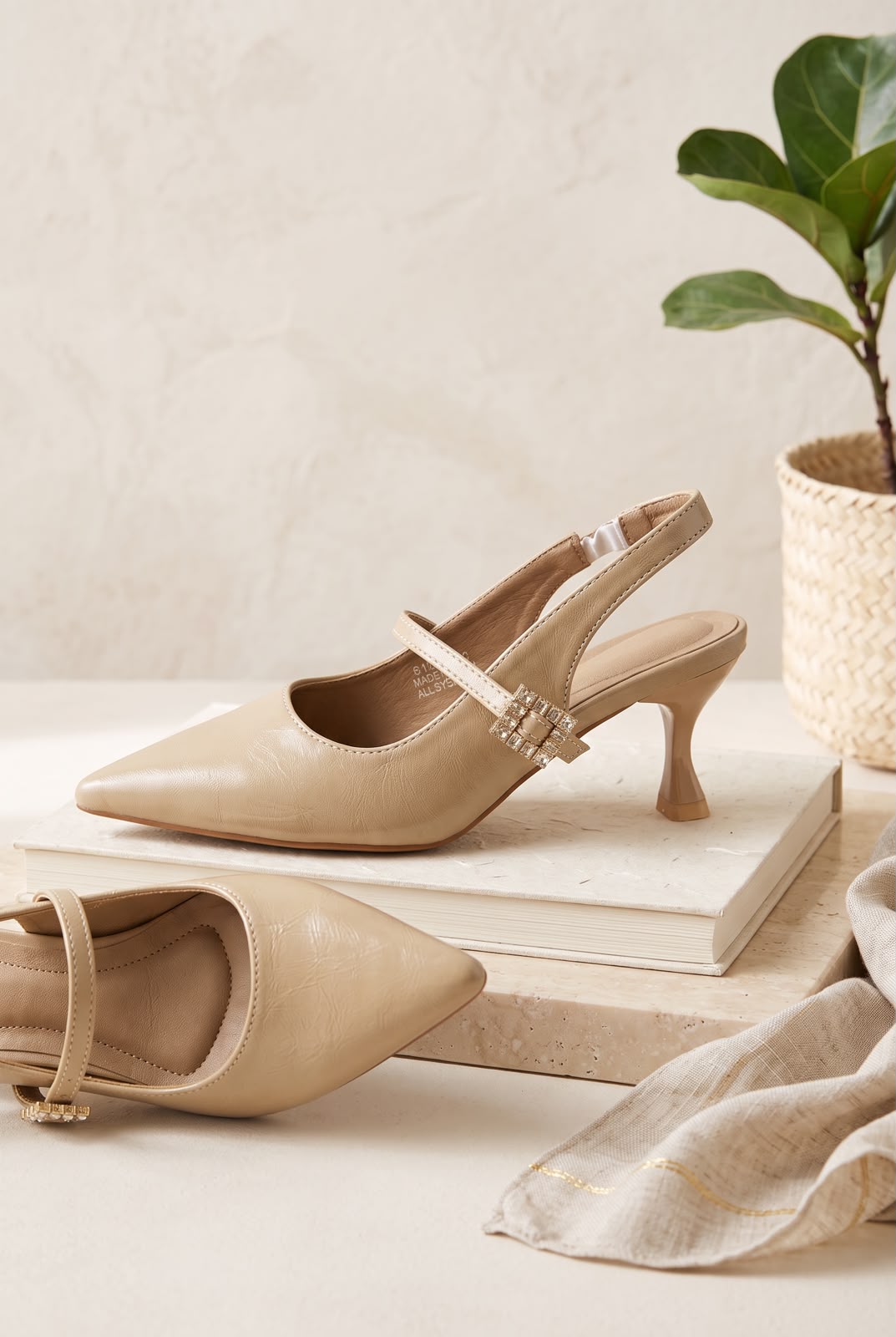 WOMEN SHOSE W512