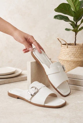 WOMEN SLIPPERS S64