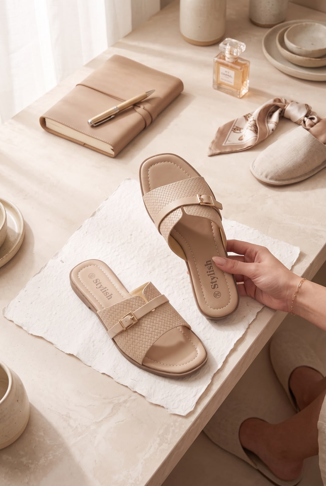 WOMEN SLIPPERS S20