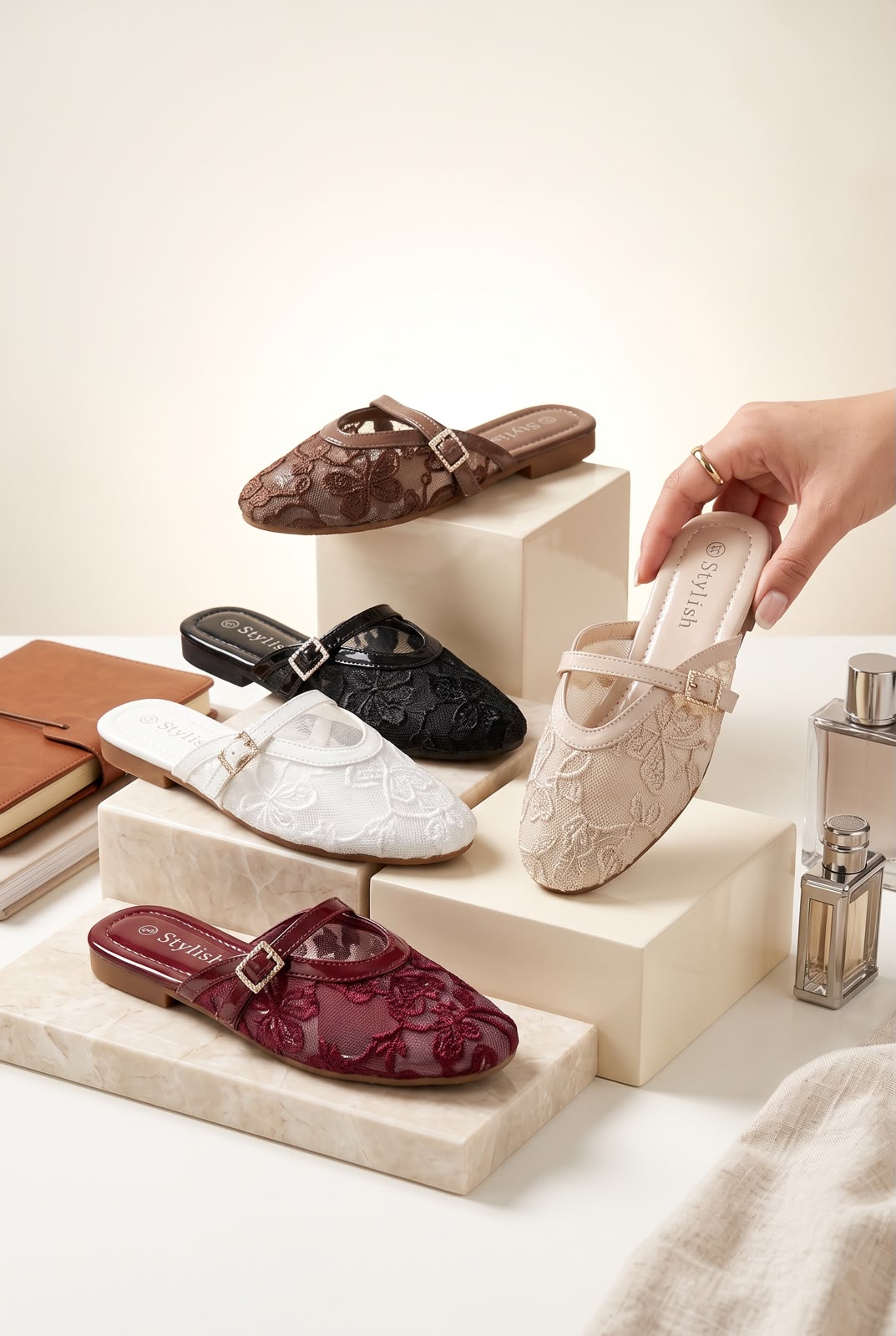 WOMEN SLIPPERS S63