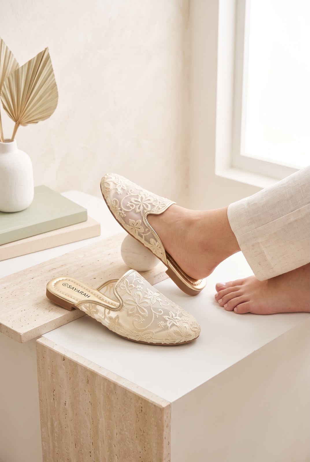 WOMEN SLIPPERS S60