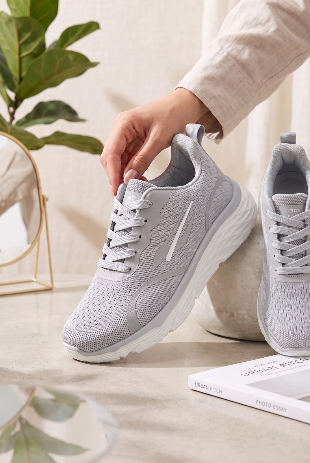 WOMEN SHOSE W66