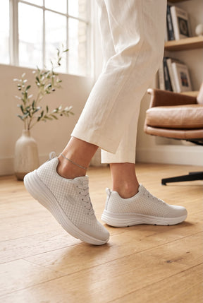 WOMEN SHOSE W67