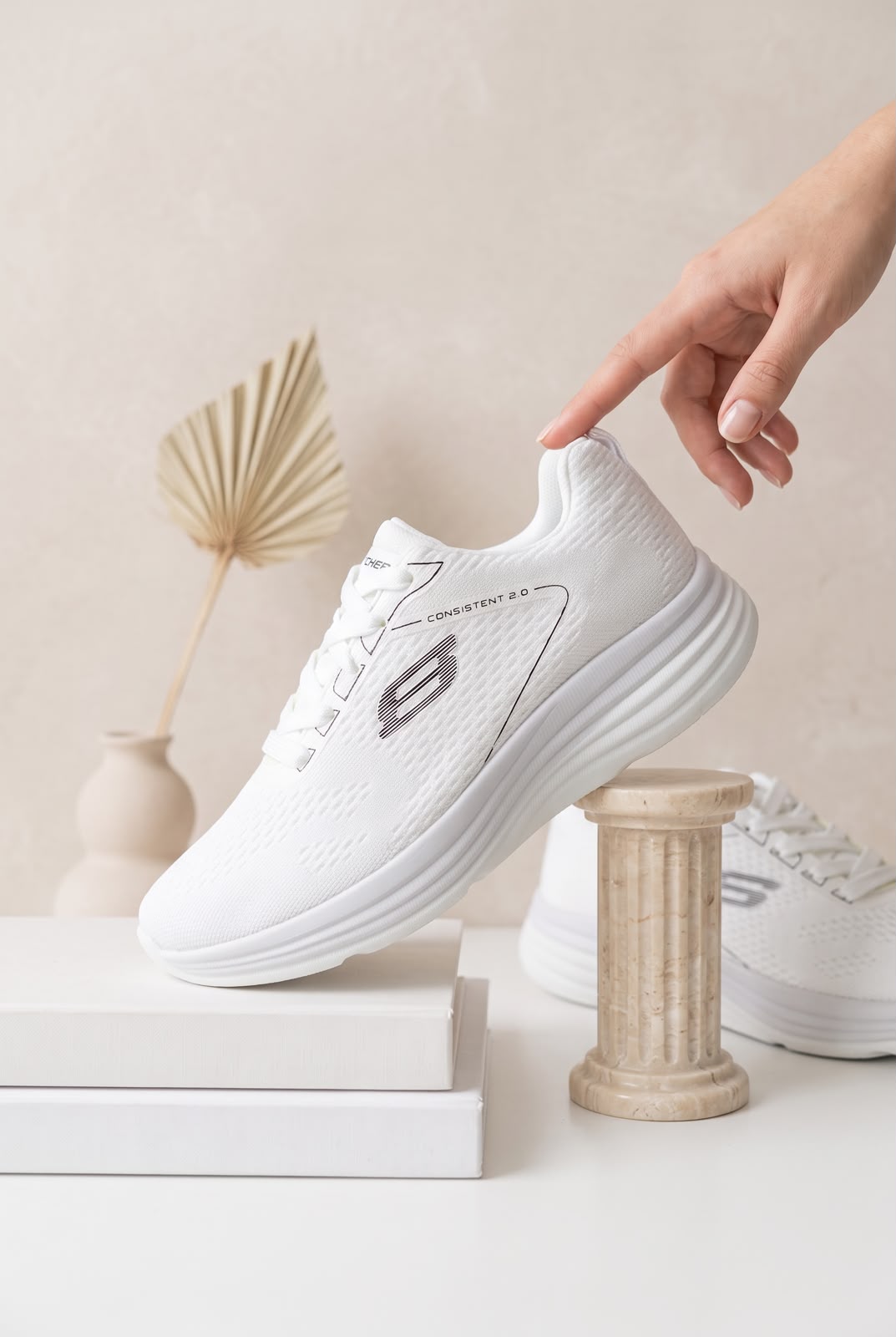 WOMEN SHOSE W68