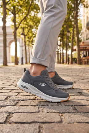 NEW , MEN SHOES M648