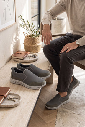 MEN SALE SIZE FROM 43 TO 47 MC8