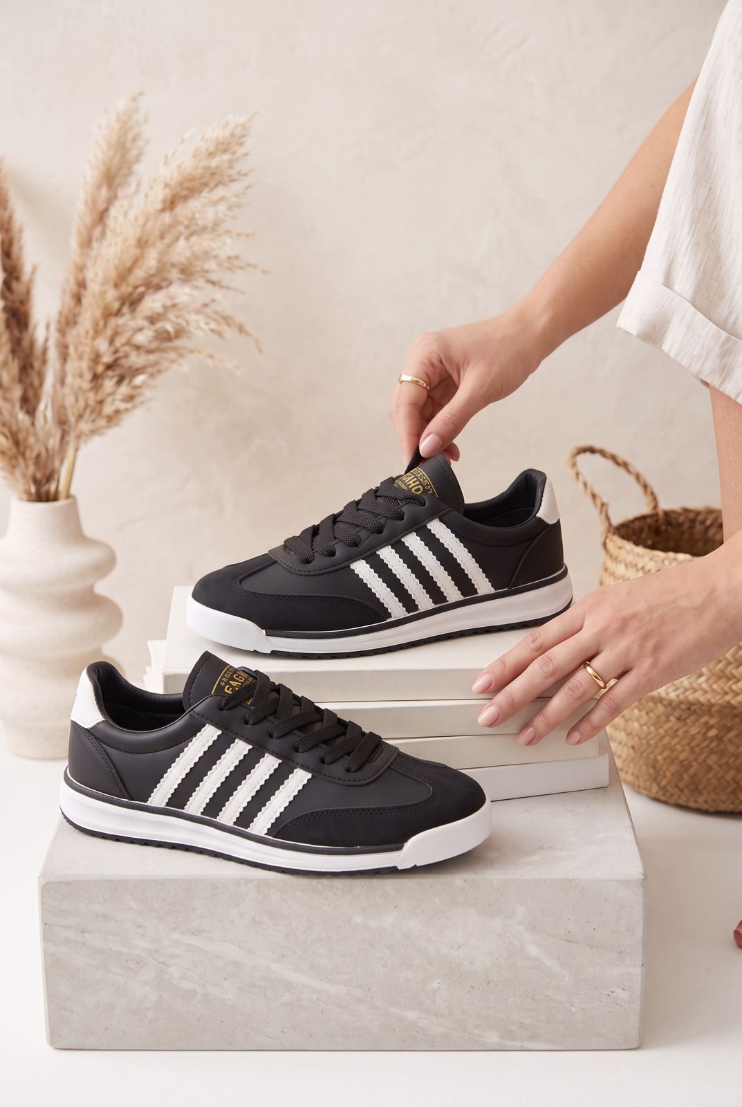 WOMEN SHOSE W562